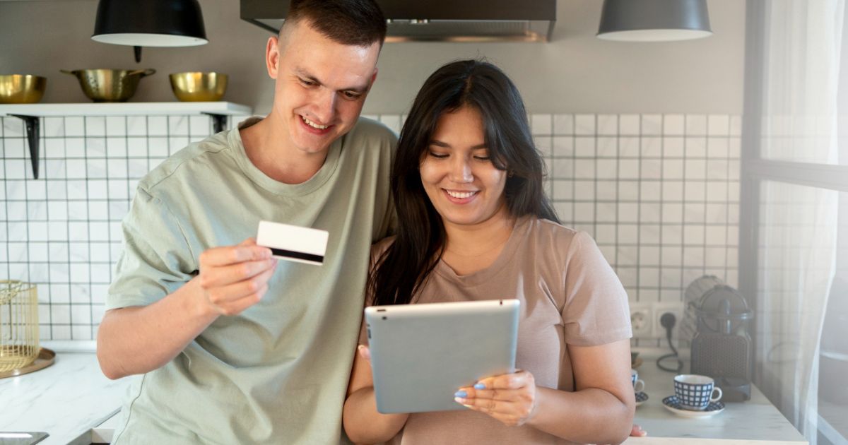 Best Ways to Avoid ATM Skimmers